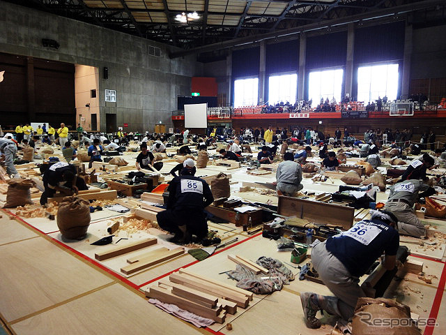 技能五輪全国大会（10月21～24日）　「建築大工」競技