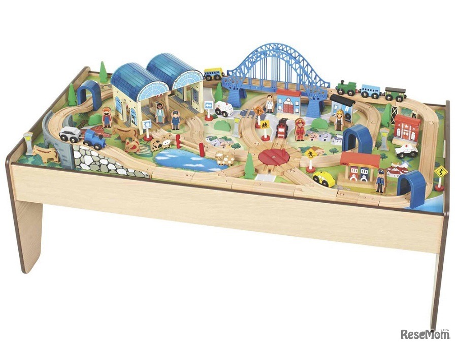 ＜トイザらス限定＞イマジナリウム オールインワン トレインテーブルセット（日本トイザらス）