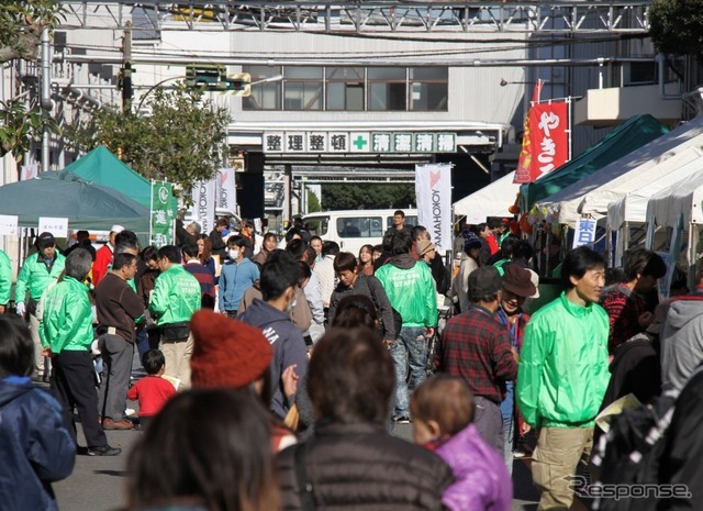 来場者で賑わう会場（資料画像）