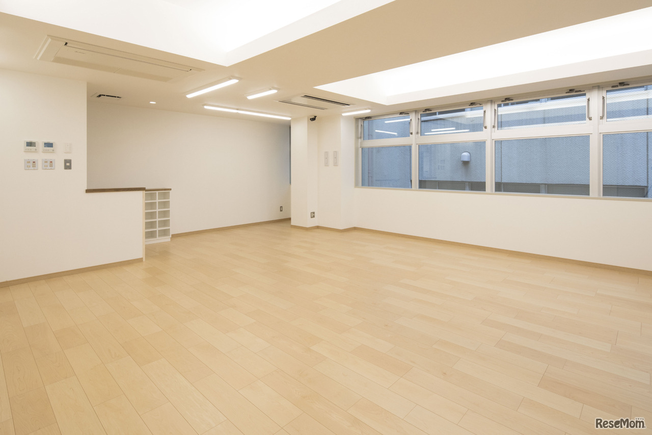 RAINBOW TREE 市ヶ谷