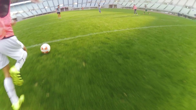 子どもの目線で撮影された「選手視点映像」をヤンマーが公開