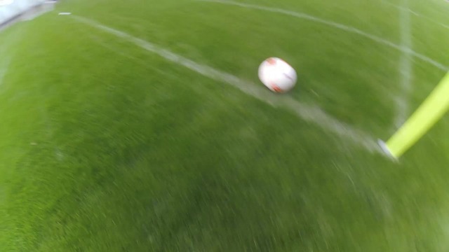 子どもの目線で撮影された「選手視点映像」をヤンマーが公開