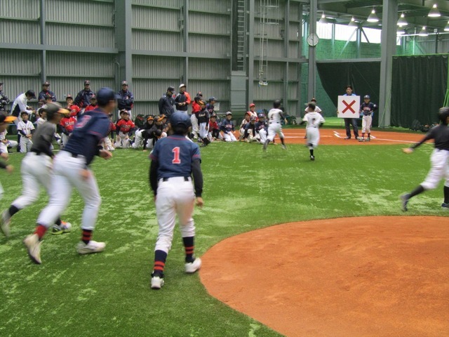 ネクソン×千葉ロッテ野球教室（2016年12月4日）