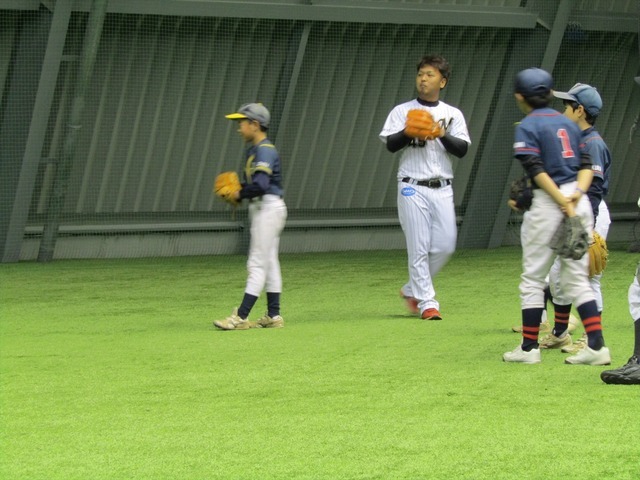 ネクソン×千葉ロッテ野球教室（2016年12月4日）