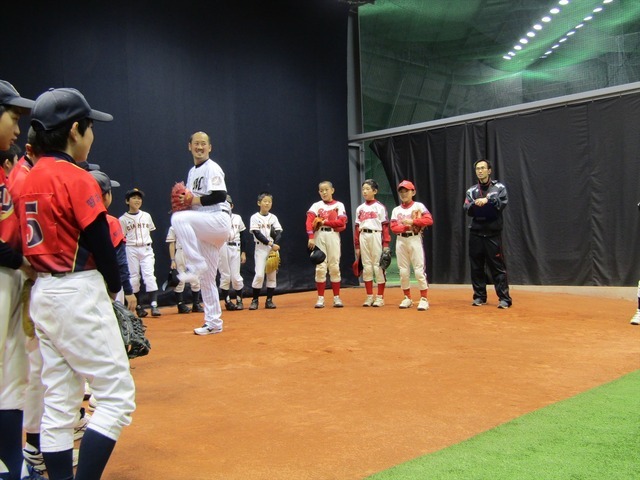 ネクソン×千葉ロッテ野球教室（2016年12月4日）