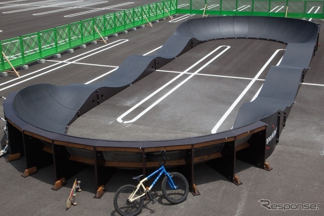 パンプトラック