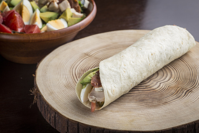 オーク ドア 「オーク ドア 恵方巻“コブサラダラップ”」