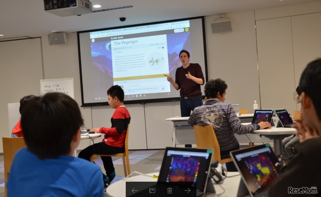 英語のサミュエル・デイビッドソン先生