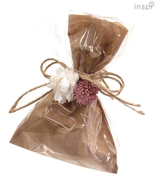 初夏の季節にぴったり！ 梱包用の麻紐でつくる麻紐バックがおしゃれで楽しいと話題！