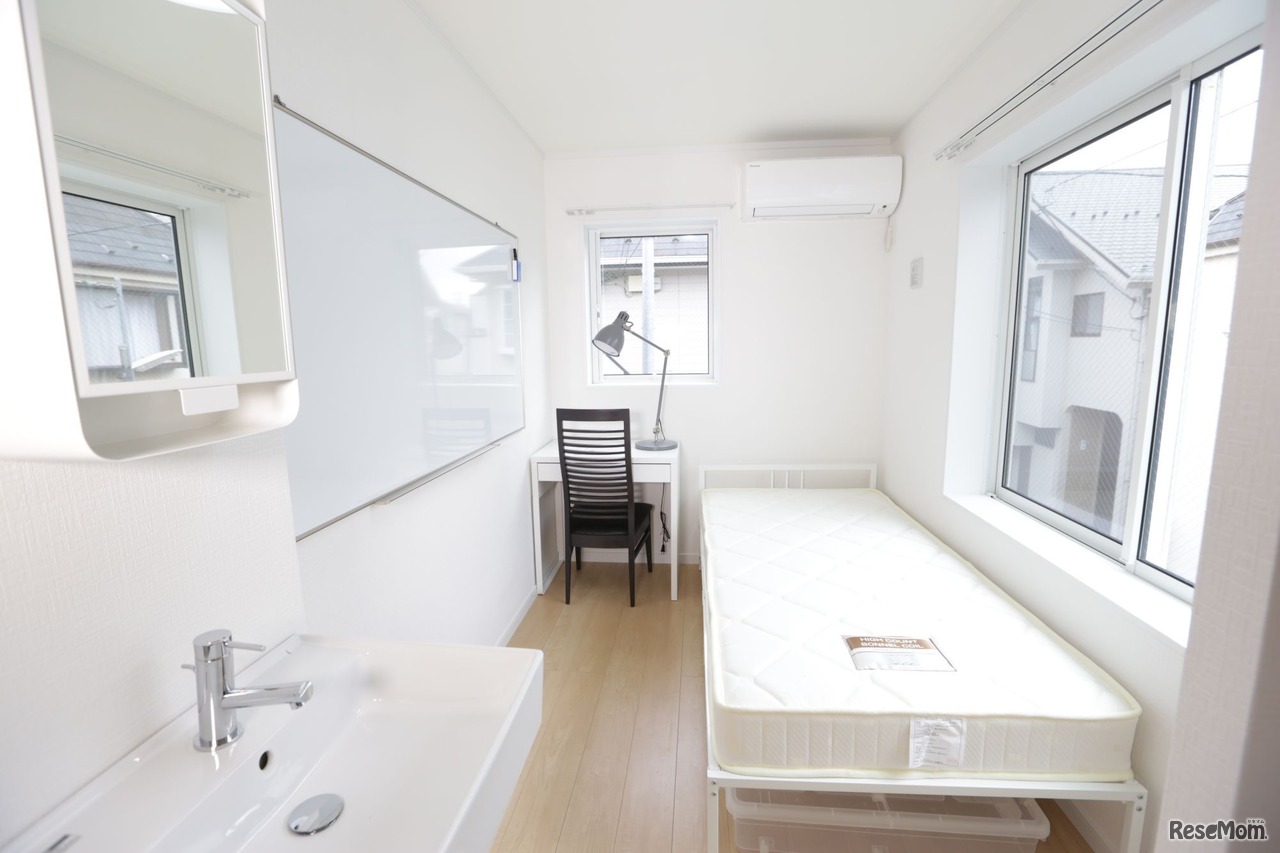 「TOKYO SHARE 石神井公園」個室