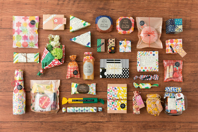 手紙社主催「紙博」が開催