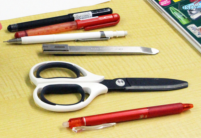 ペンケース内の文房具たち