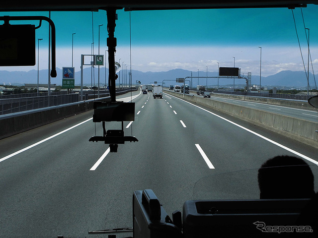 伊勢湾岸自動車道