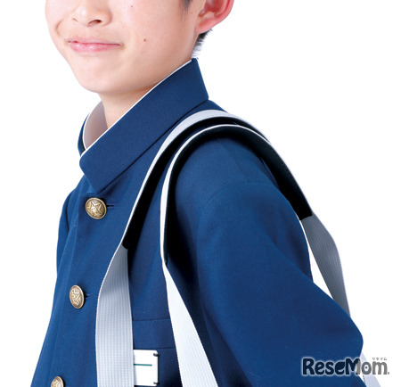 肩ひもがずり落ちにくい