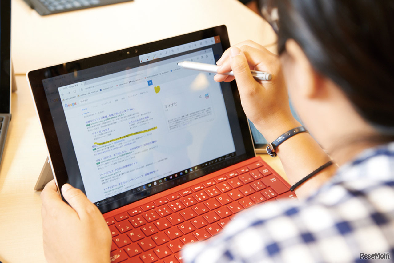 新入生に向けた推奨機に「Surface Pro 4」を選定