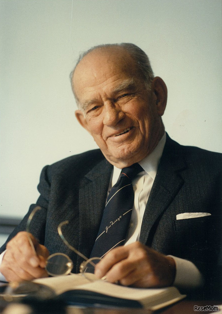 J.ウィリアム・フルブライト上院議員