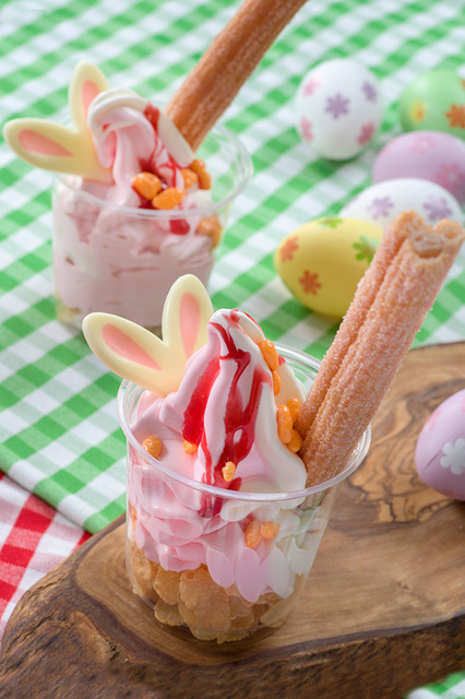 「クリッターサンデー」ラケッティのラクーンサルーン