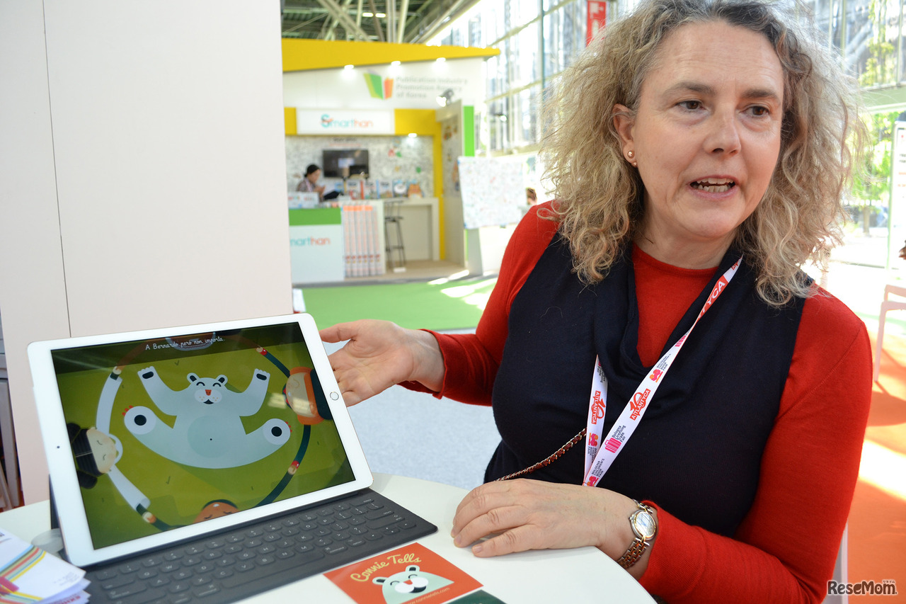 デジタルエリアに唯一出展のイタリア企業Connie Tells