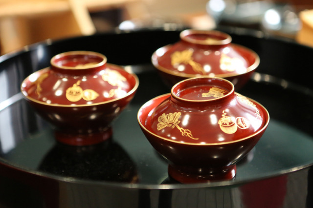 国連大学屋根下＆中庭にて第5回TOKYO CRAFT MARKETが開催