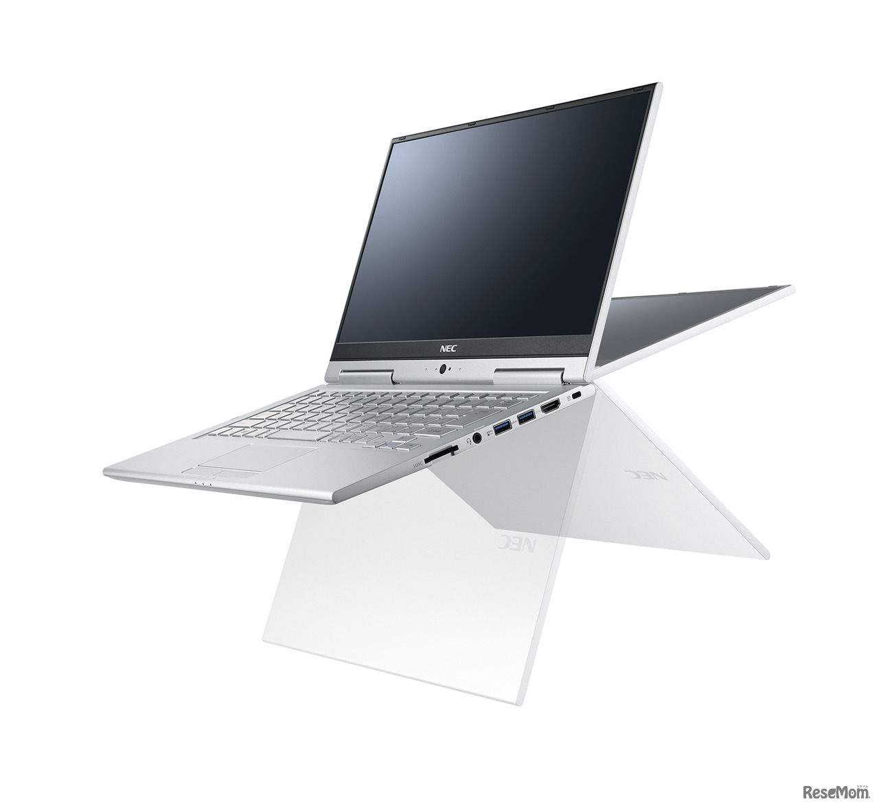 VersaPro UltraLiteタイプVG　画面が360度回転するのでノードPCとしてもタブレットとしても利用できる