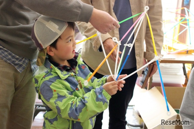 Strawbees（ストロービーズ）