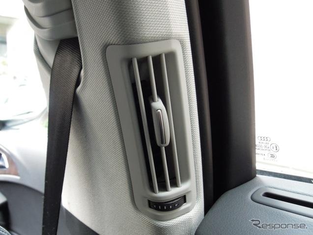 後席用エアコン吹き出し口はBピラー部分と合わせて合計4カ所。