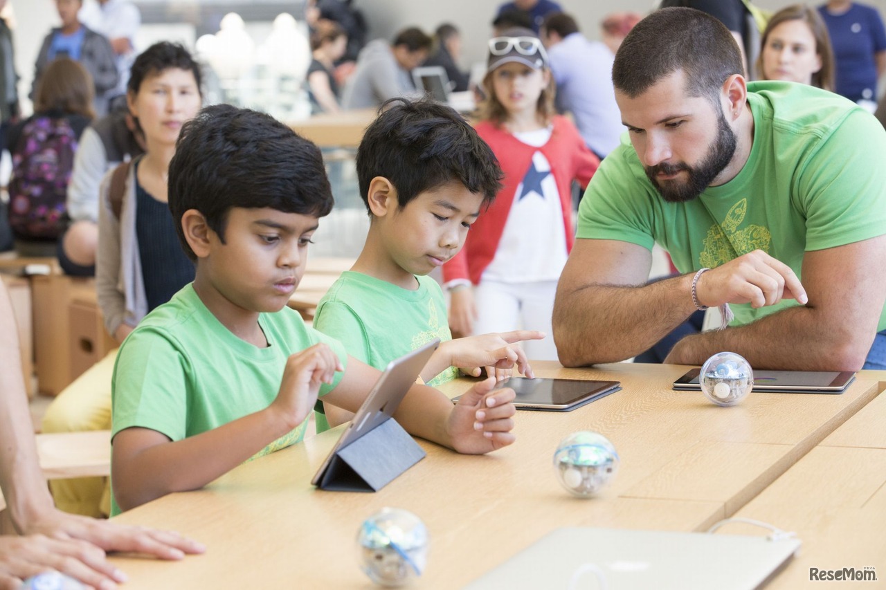 AppleのSummer Campのようす