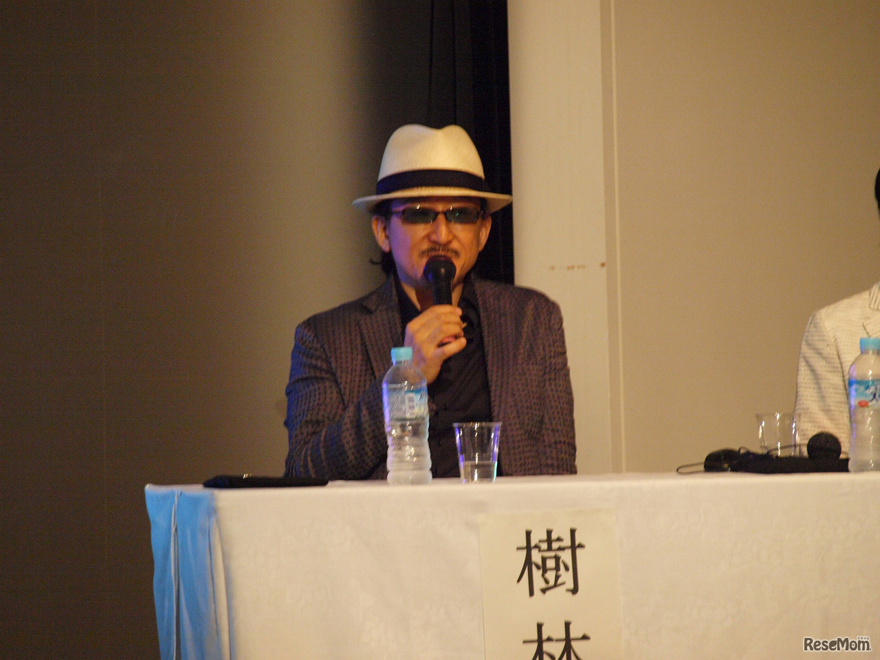 樹林伸氏（漫画原作者）