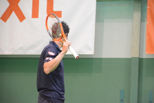 7月19日、錦織圭選手が「LIXIL 錦織チャレンジ」～ユニバーサルテニス体験～と題したイベントにサプライズ参加し、日本女子車いすテニス界の次世代を担う選手の1人、船水梓緒里（しおり）選手や、小学生24名らとボールを打ち合った。