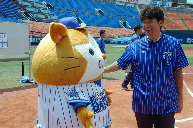 横浜DeNAベイスターズ野球振興プロジェクト「やきゅうみらいアクション」の発表記者会見（2017年7月20日）