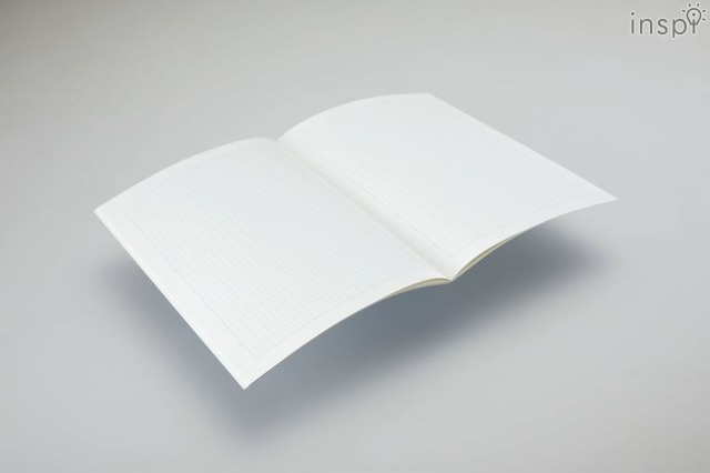 コクヨオリジナル原紙の使用でなめらかな書き心地