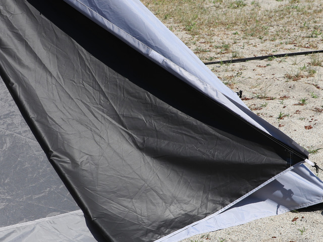 遮光コーティングを施した夏キャンプ向け「ワンポールテント」発売