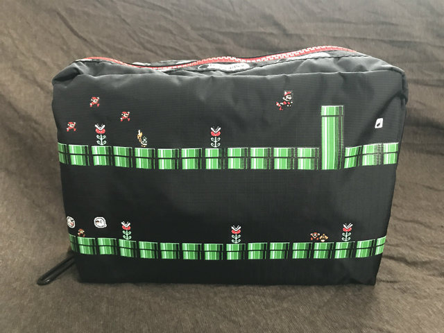 【レポート】LeSportsacと任天堂のコラボ商品買ってみた！再現度高めのゲームボーイやハテナボックス風のポーチも