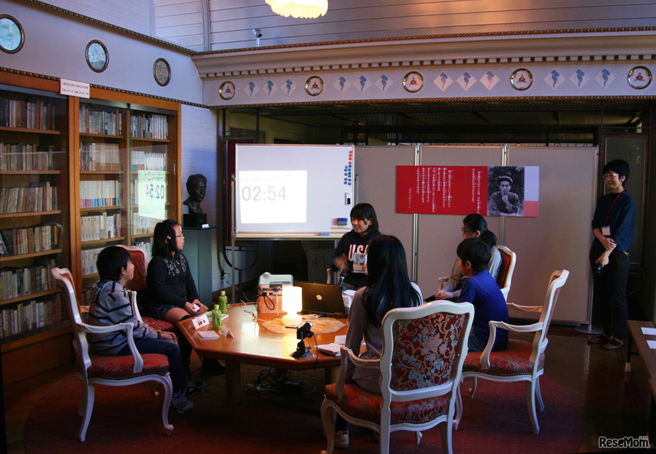 2016年開催のミニ・ビブリオバトルのようす