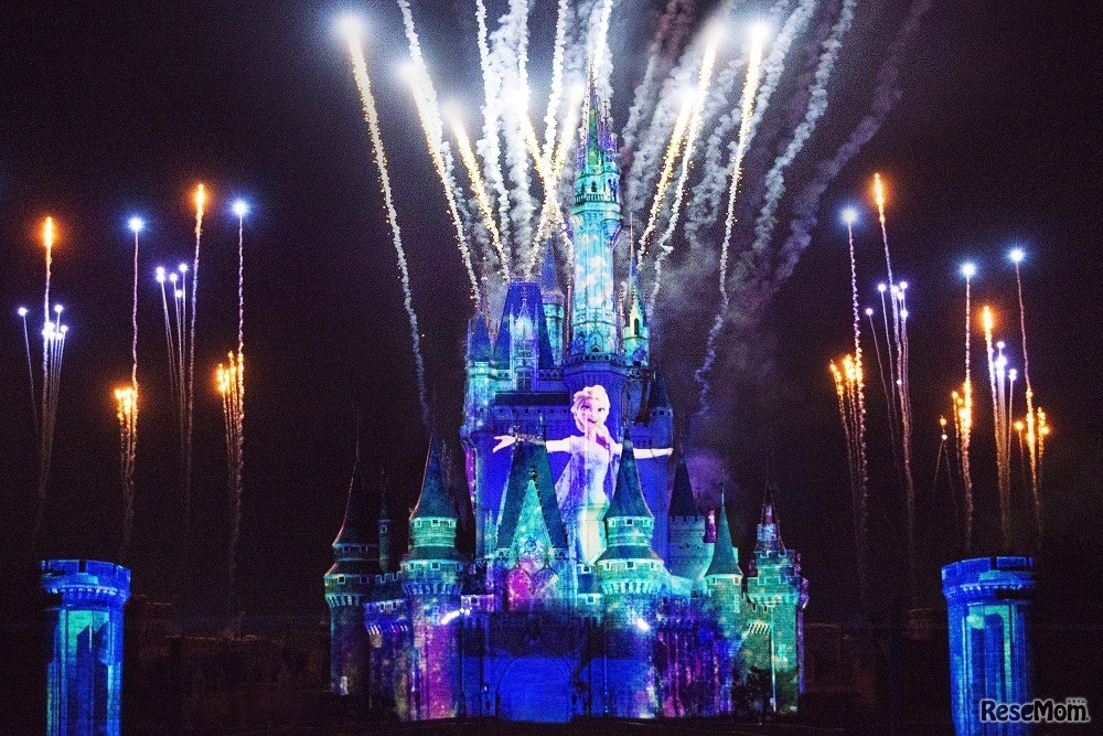 東京ディズニーランド「アナとエルサのフローズンファンタジー」(c) Disney