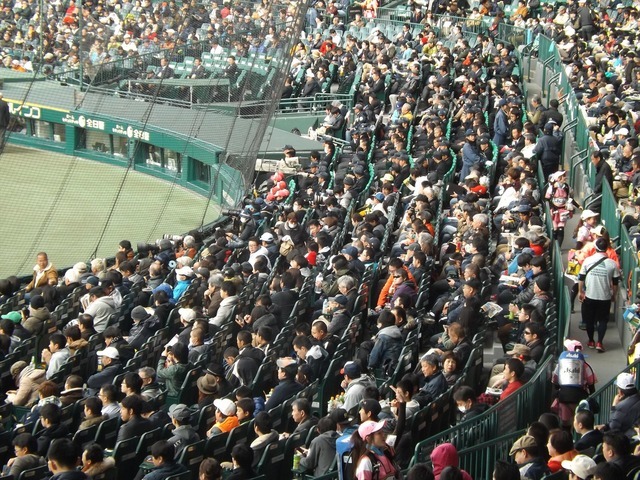 前回のセンバツ大会スタンド