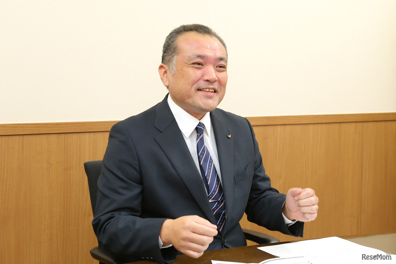 インタビューに応える高澤隆一氏