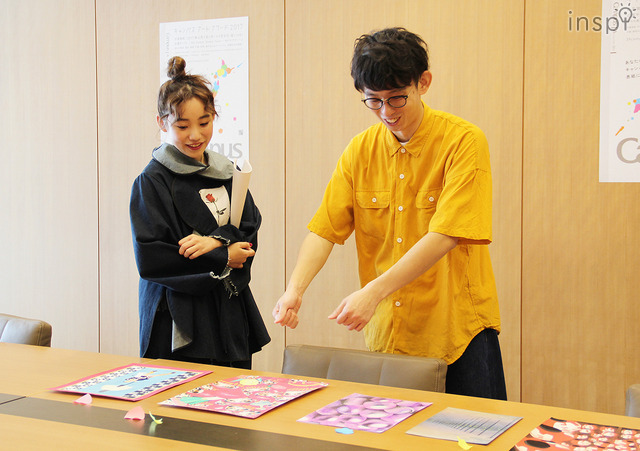 1人5票が審査員の持ち票。2票以上集めた5作品が残った