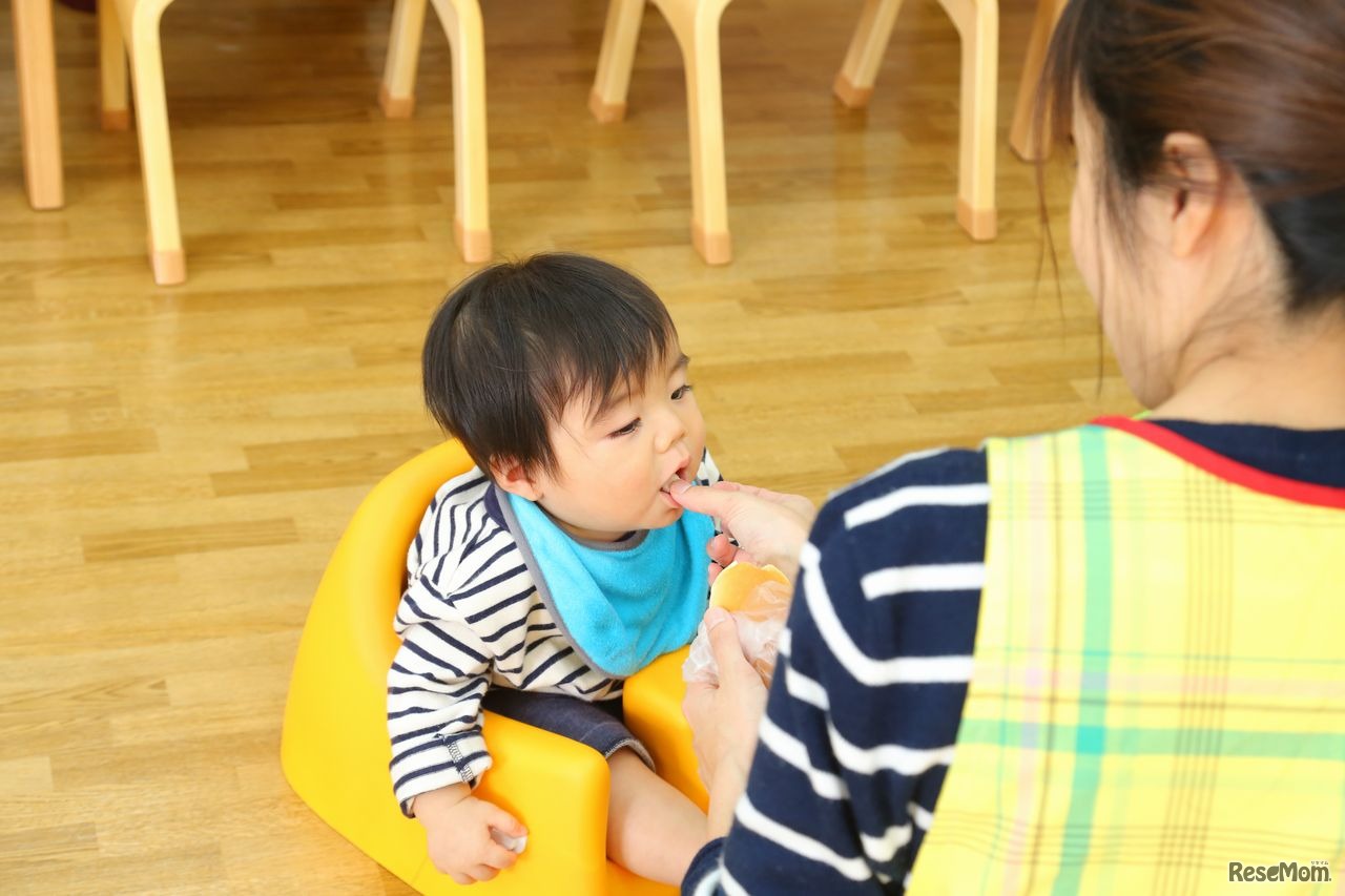 赤ちゃん用の椅子もある