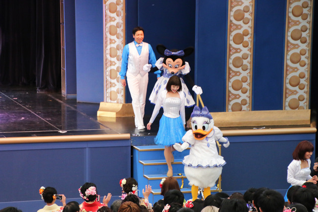 千葉県浦安市「平成29年度浦安市成人式」／東京ディズニーランド