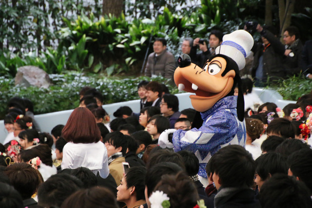 千葉県浦安市「平成29年度浦安市成人式」／東京ディズニーランド