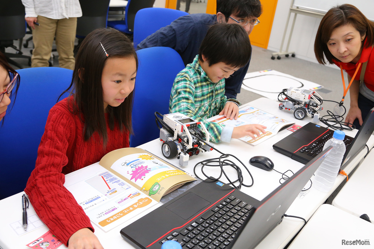 スクラッチに初挑戦（F@IT Kids Club体験会）