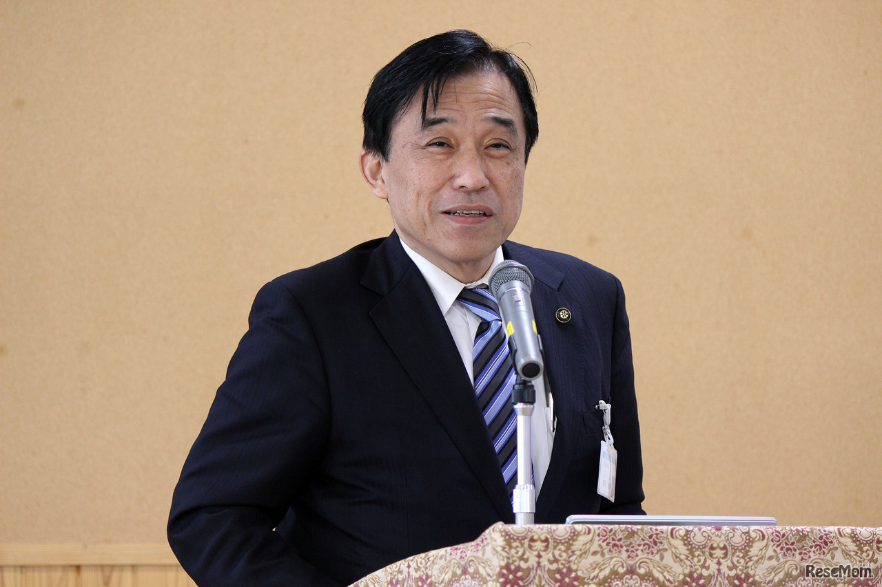 学びあう児童、余裕ある先生…ICTで実現、佐賀県多久市の「働き方改革」