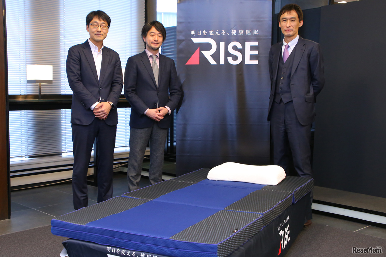 石田勝紀氏、枝川義邦氏と宮崎誠司社長