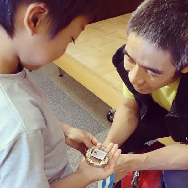 視覚障害の子どもを対象にした「クライミング体験キャンプ」が九州で開催