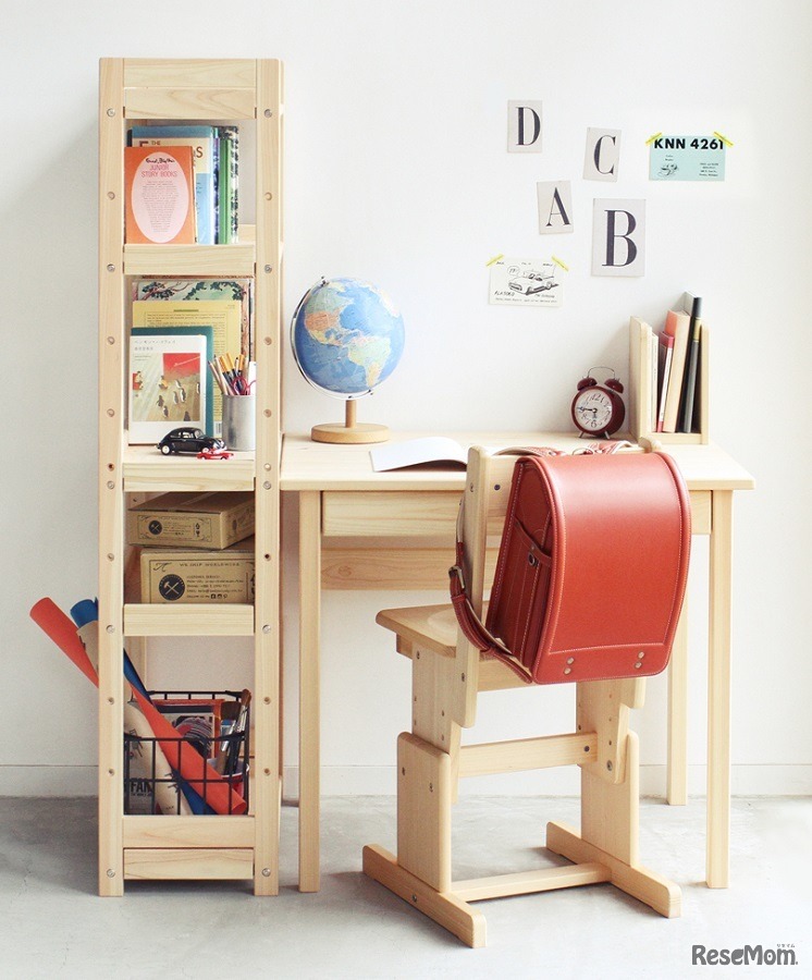 2018年3月は、学習机をつくるキシルとランドセルをつくる土屋鞄製造所の特別な内容