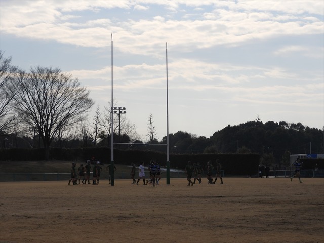 ２月の澄んだ空気がグラウンドを包んでいた