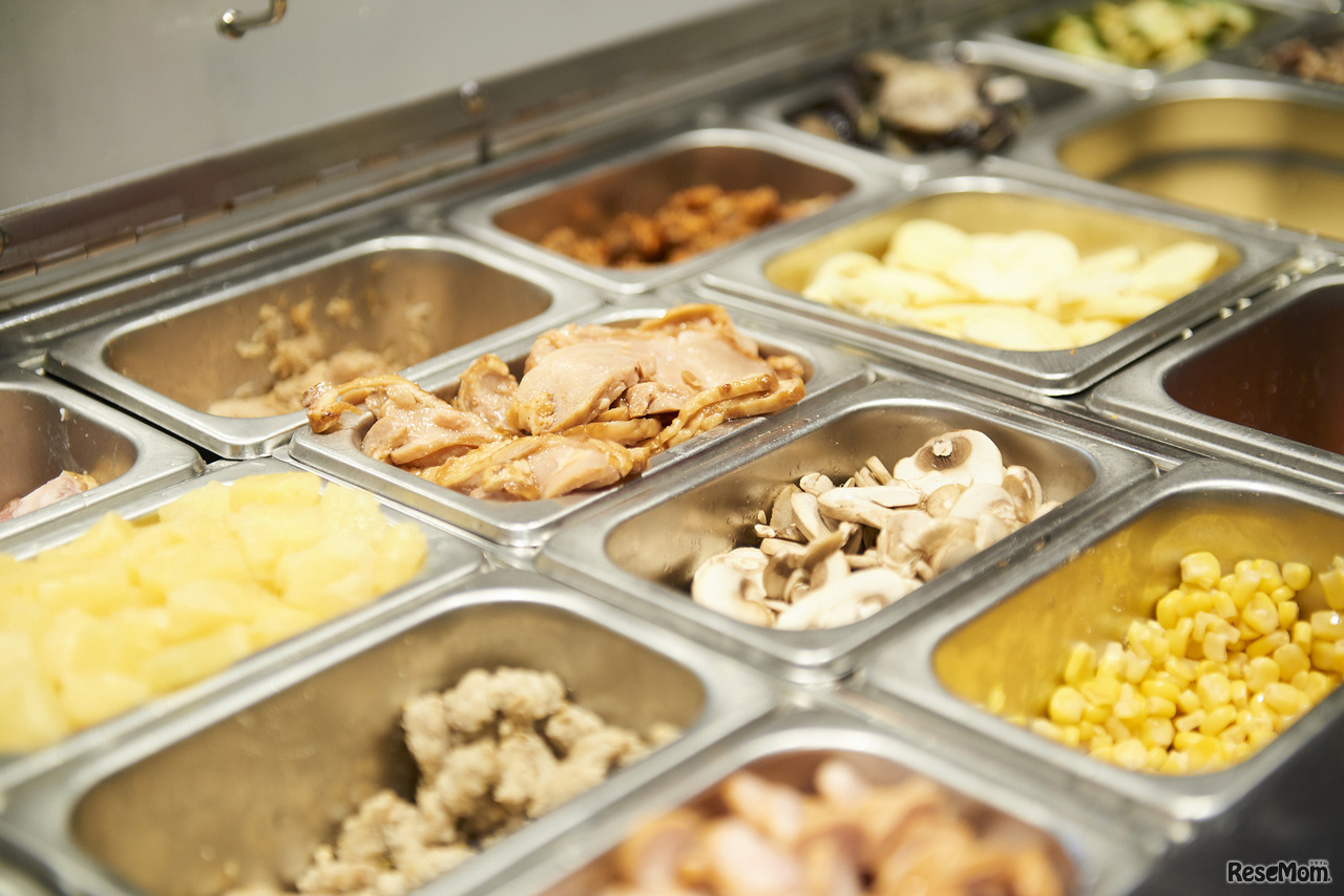 30種類以上のトッピングから選ぶ