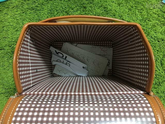 ランドセルの底でぐちゃぐちゃになったプリント。