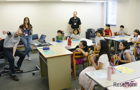 小学生の国内留学プログラム（2017年開催のようす）